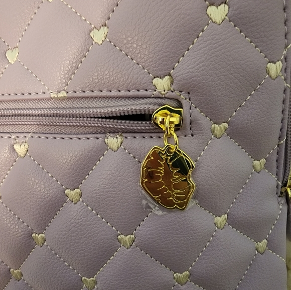 Backpack - Picture 12 of 15